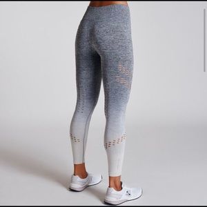 Beachbody Grey Ombre Athletic Seamless Leggings M